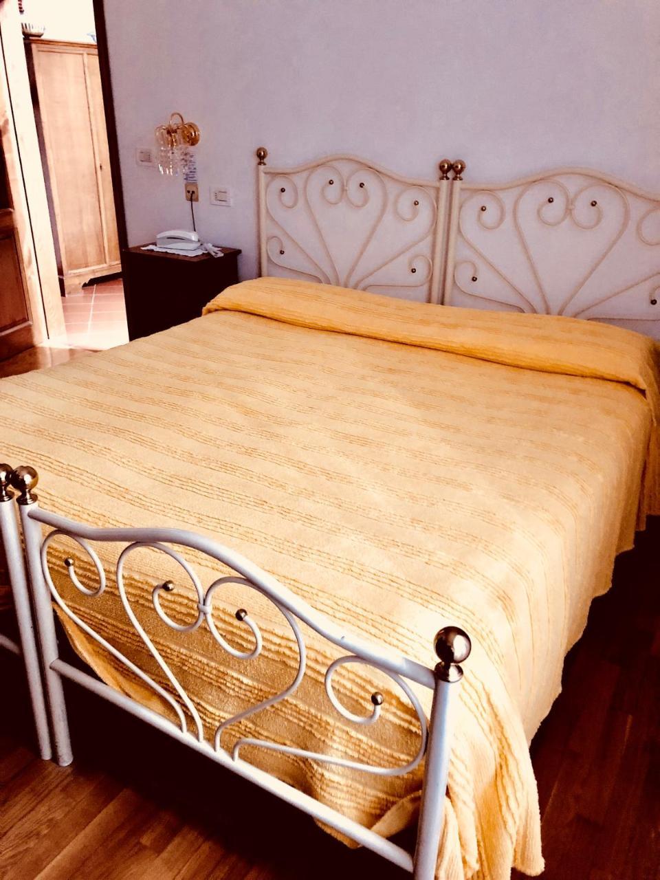 Albergo Ristorante Letizia Chiusi della Verna Extérieur photo