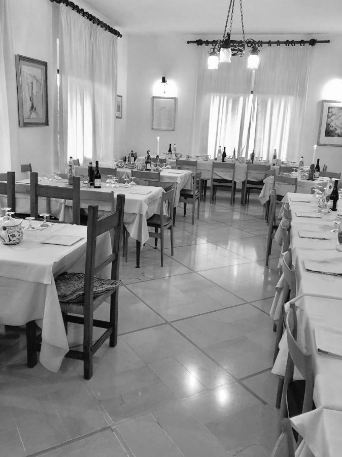 Albergo Ristorante Letizia Chiusi della Verna Extérieur photo
